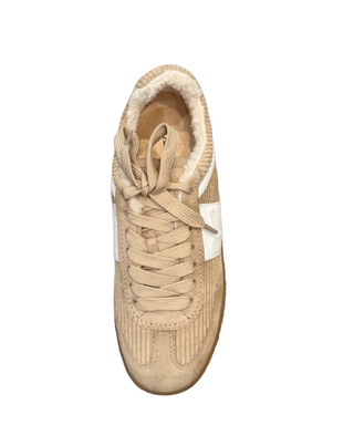 Vaneli Pluto, Taupe