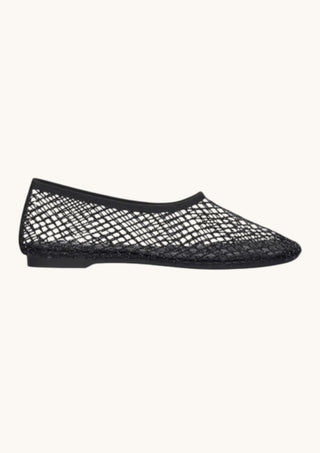 Lola Cruz Ruby Flat, Black