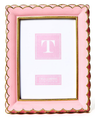 Pink Scalloped Frame, 5x7