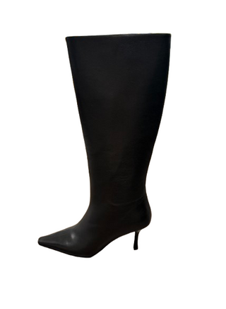 Jeffrey Campbell Giving, Black